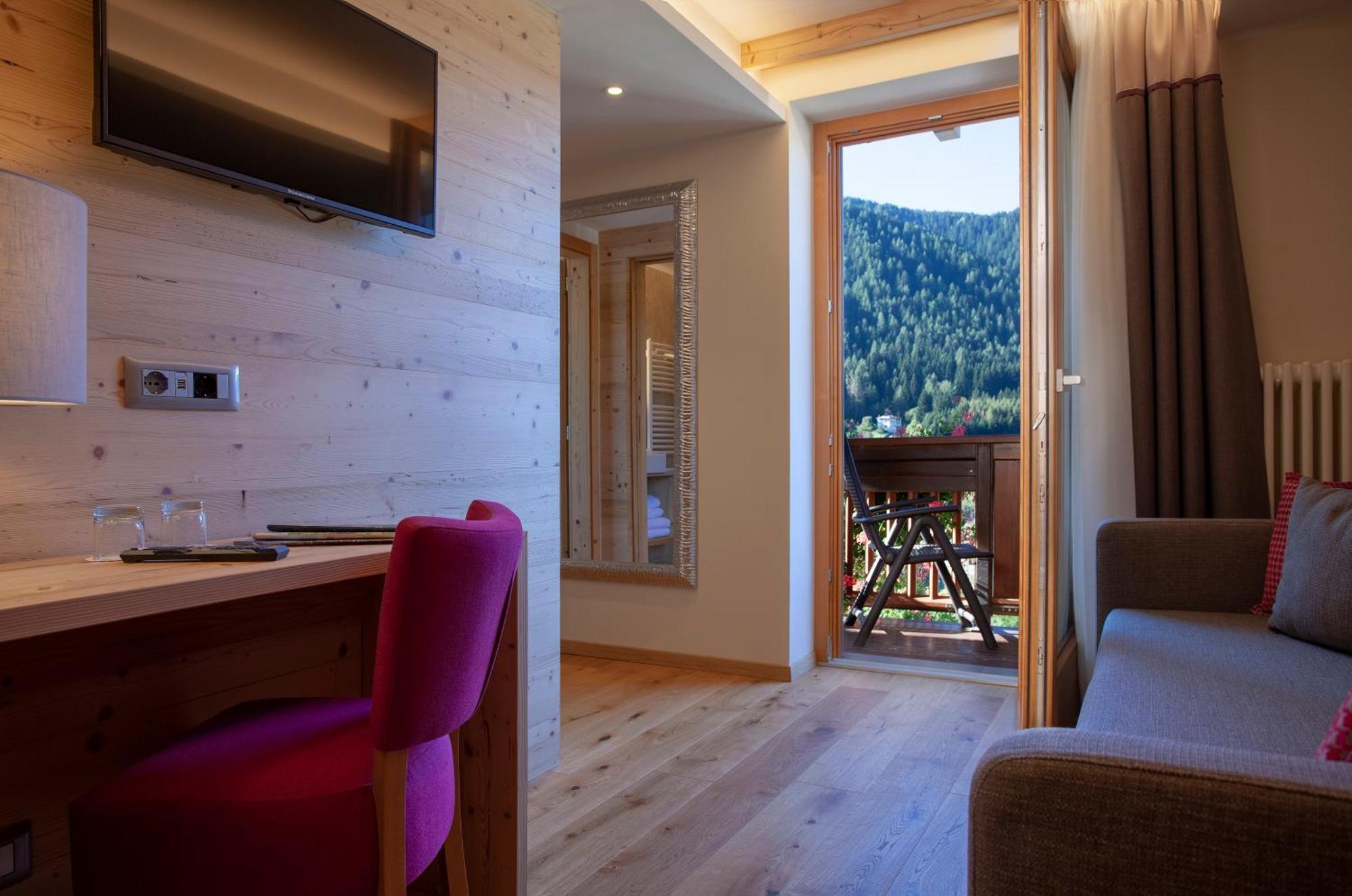 Active Hotel Monte Giner メッツァーナ 部屋 写真