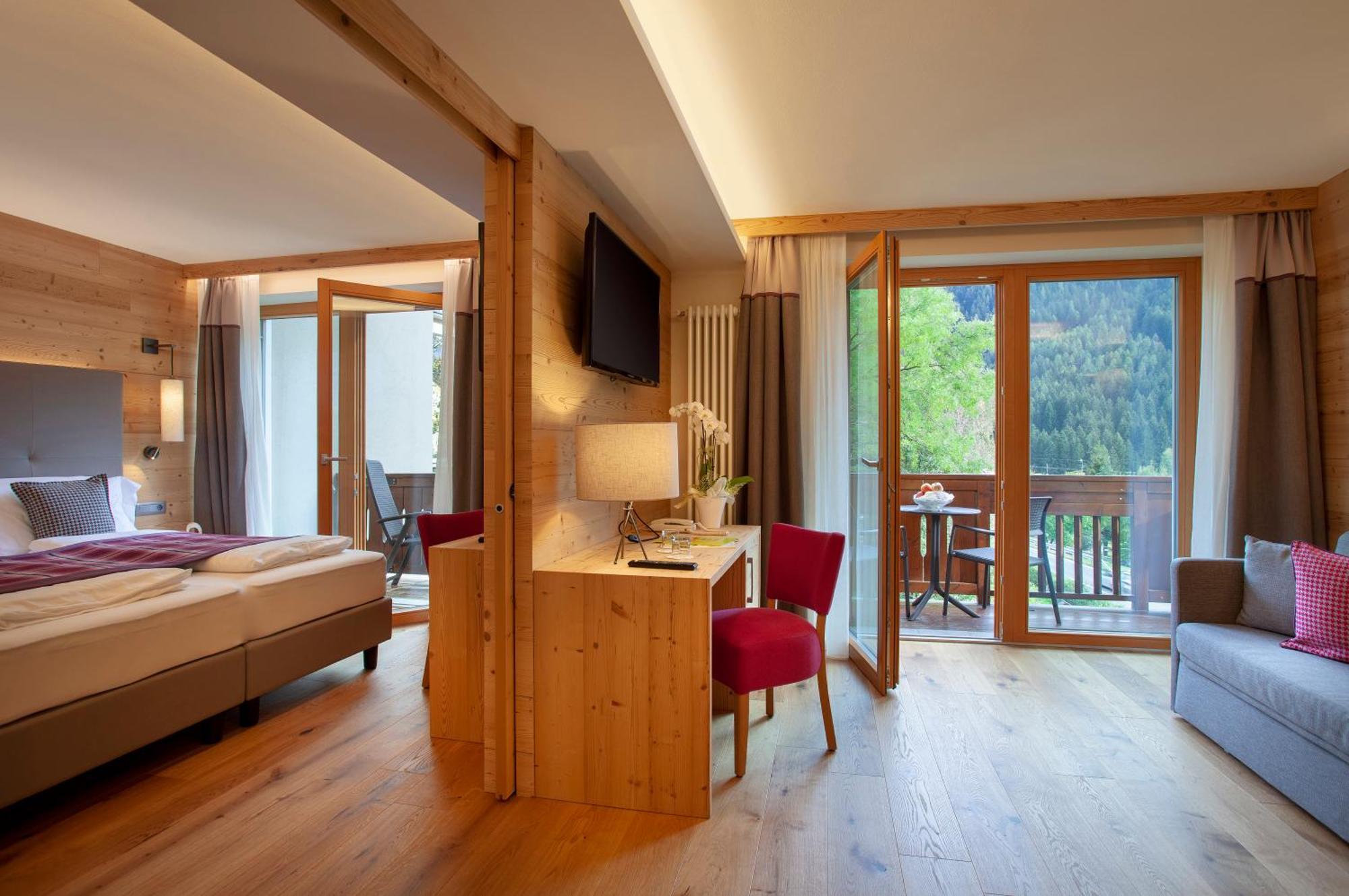 Active Hotel Monte Giner メッツァーナ 部屋 写真