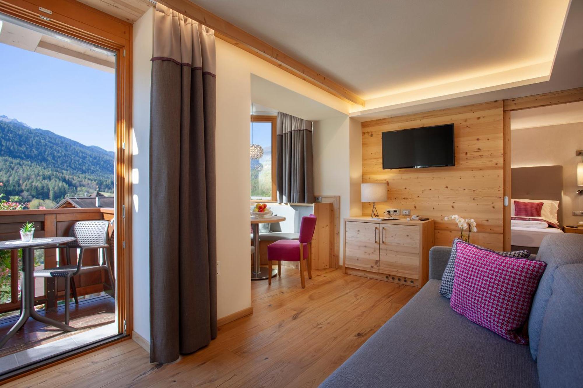 Active Hotel Monte Giner メッツァーナ 部屋 写真