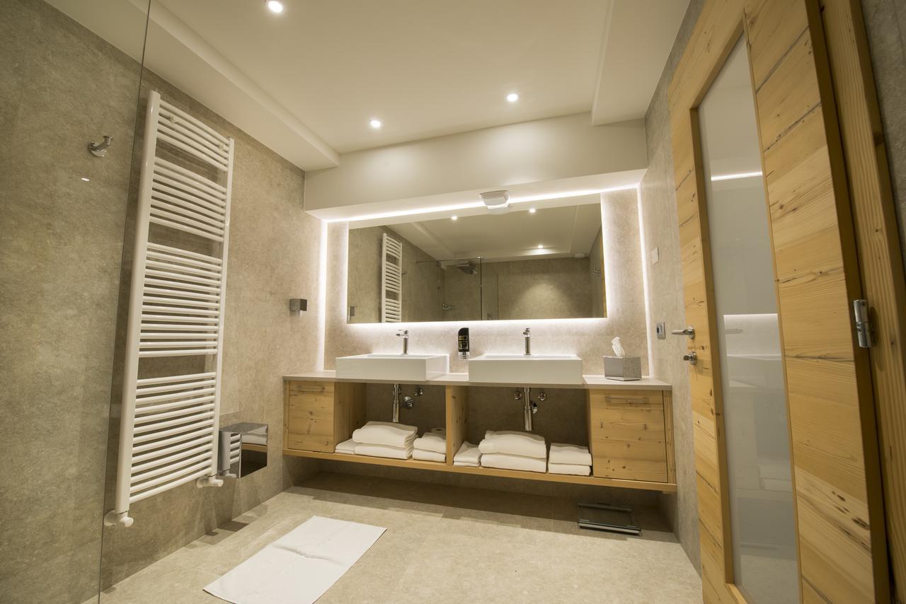 Active Hotel Monte Giner メッツァーナ エクステリア 写真