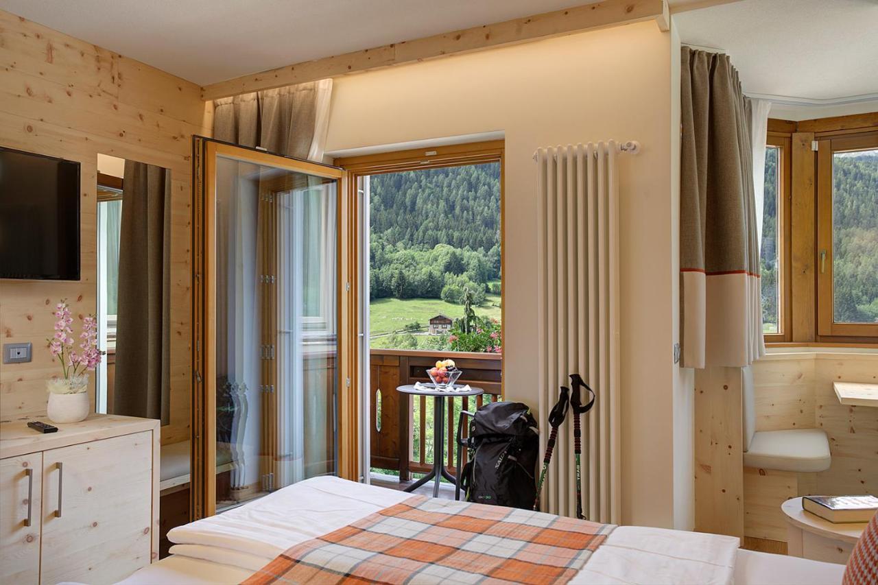 Active Hotel Monte Giner メッツァーナ エクステリア 写真